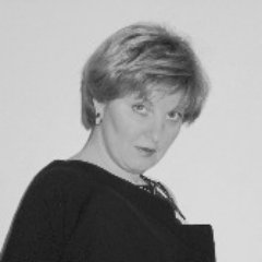 Profile Picture of Irina Nusinkis (@imix1234) on Twitter
