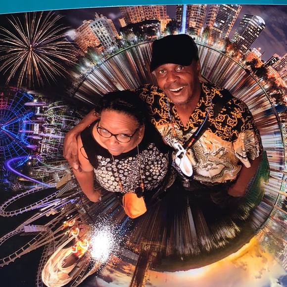 Profile Picture of Ilsia grisel Balkcom (@ibalkcom) on Poshmark