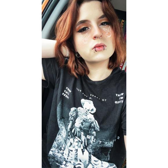 Profile Picture of Bianca Pharr (@heyitsbianca456) on Poshmark