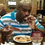 Profile Picture of Victor Wiggins (@mr.sexybowlegblue) on Instagram