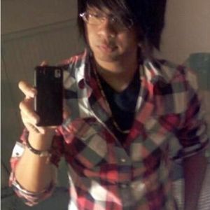 Profile Picture of Jeffrey Le (@redsnowninja) on Myspace