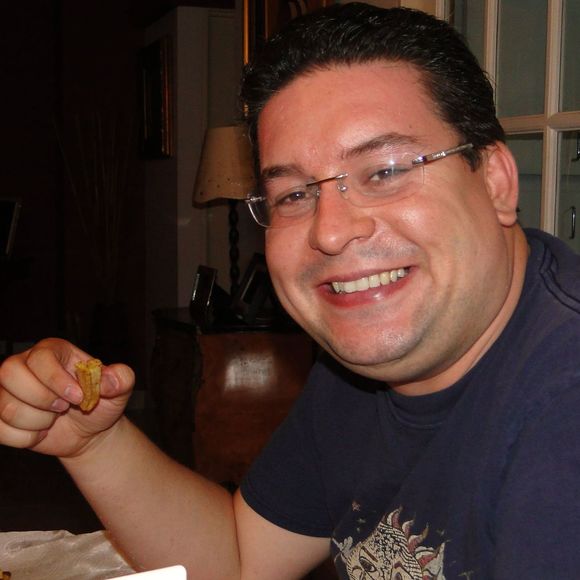Profile Picture of Juan alfredo Martinez burgos (@jmartinezz314) on Poshmark