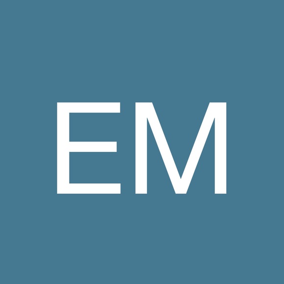 Profile Picture of Evan Mitchell (@evanmitchell963) on Poshmark