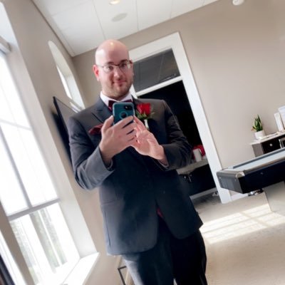 Profile Picture of Tony Hogan (@tony_hogan) on Twitter