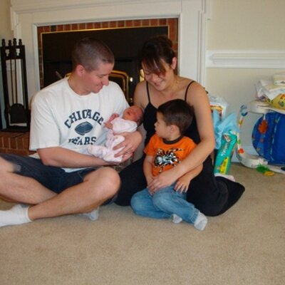 Profile Picture of Jackie Bottom (@Baronessofbags) on Twitter