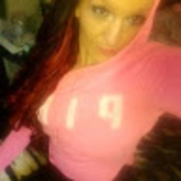 Rhonda Grassl - Poshmark Profile Picture of Rhonda Grassl (@grasslrhonda) on Poshmark