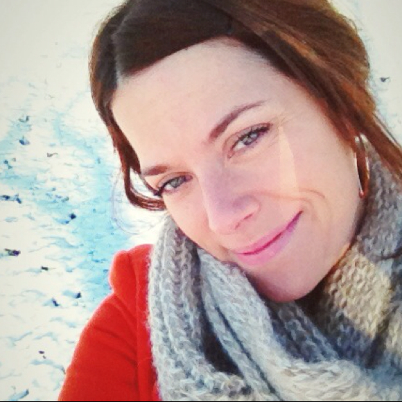 Profile Picture of Leah Vigus (@lmvigus) on Poshmark