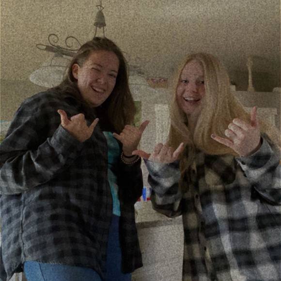 Profile Picture of Kadence Pimley (@kadencepimley) on Poshmark