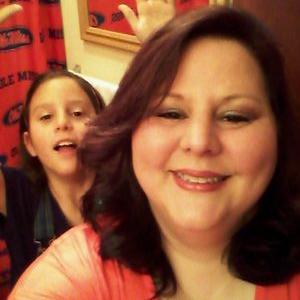 Profile Picture of Kelli Sims Calder (@kellicalder) on Twitter