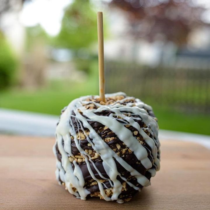 Profile Picture of Heather’s Gourmet Apples (@heathersapples) on Tiktok