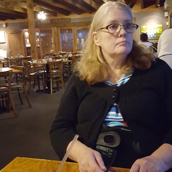 Profile Picture of Kimberly Trumbore (@katrumbore) on Poshmark