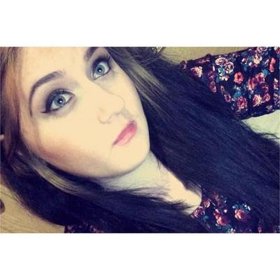 Profile Picture of Selma Dž. Hasanović (@Semmiiethatsit) on Twitter