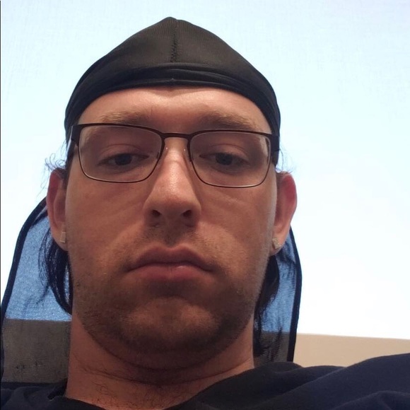 Profile Picture of Jake Amato (@jakeamato) on Poshmark