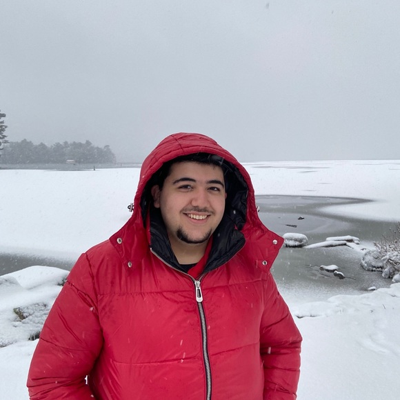 Tayseer Abdelaziz - Poshmark Profile Picture of Tayseer Abdelaziz (@taysee) on Poshmark