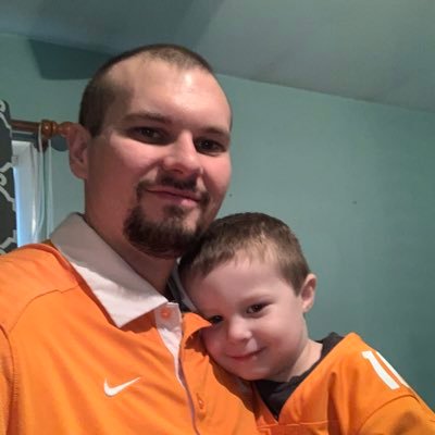 Profile Picture of Zach Bolin (@ZachBolin98) on Twitter