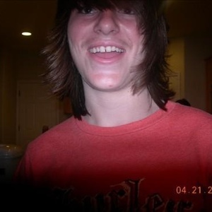 Profile Picture of Aaron Overholt (@aaronoverholt) on Myspace