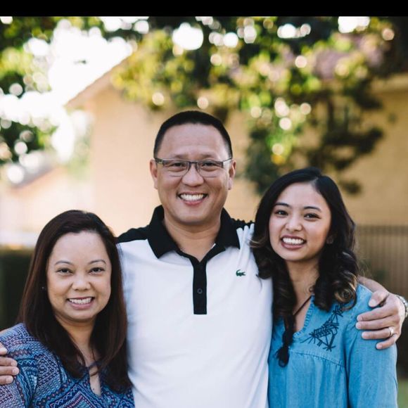 Profile Picture of Emmanuel Rodriguez (@emmanuelrodr453) on Poshmark