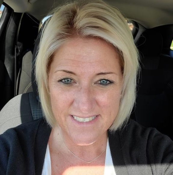 Profile Picture of Jessica Spender (@jasper713) on Poshmark