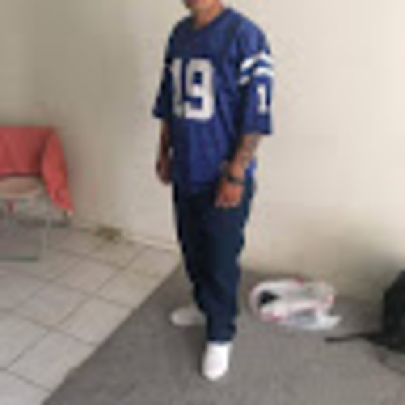 Profile Picture of Moses Leon (@mosesleon155) on Poshmark