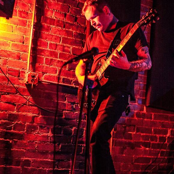 Profile Picture of Zach Miller (@zgmiller1985) on Poshmark