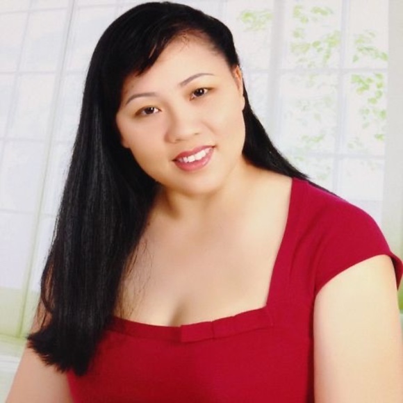 Profile Picture of Luyen Nguyen (@nguyenluyen1) on Poshmark