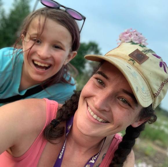 Profile Picture of Laura Schacker-jansen (@lschacker) on Poshmark