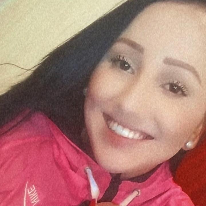 Profile Picture of Thaiana Chimanski (@thaianachimanski) on Tiktok