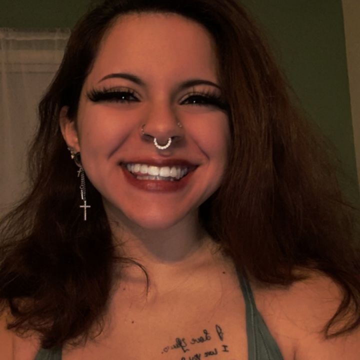 Profile Picture of Kena Ramirez (@kenaramirez) on Tiktok