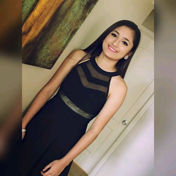 Profile Picture of Lizbeth Barrera (@lizbeth_03) on Poshmark