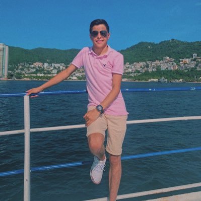 Profile Picture of Max Camarillo (@MaxCamm7) on Twitter