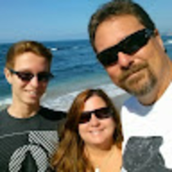 Profile Picture of Mark Swift (@clownbake) on Poshmark