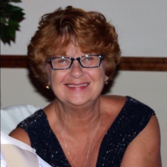 Profile Picture of Sandra Andreadakis (@legalgramma) on Poshmark