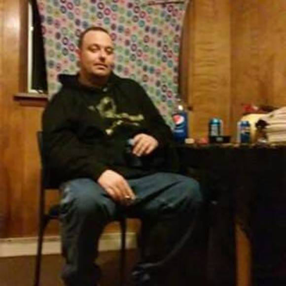 Profile Picture of Jeremy Gross (@curly030581) on Poshmark