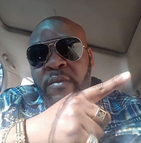 Profile Picture of Kelvin Jones (@kelvinjones594) on Poshmark