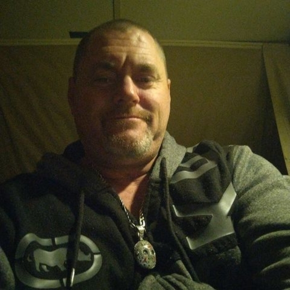 Profile Picture of Bobby Cox (@mrkux) on Poshmark