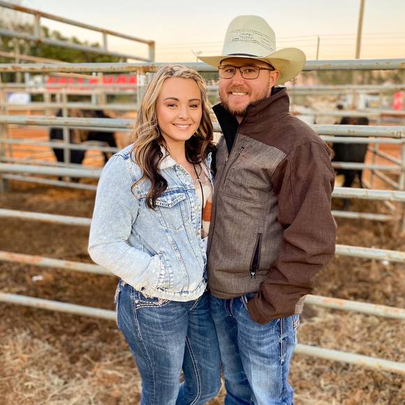 Profile Picture of Tiffni Daggs (@tiffnimarie) on Poshmark