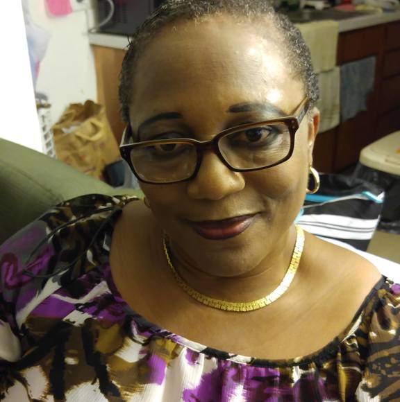 Profile Picture of Theodora Adeniyi-rowland (@uneme) on Poshmark