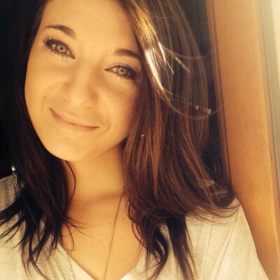Profile Picture of ⇢haleyanna❃☾ (@HaleyMcLoud) on Twitter