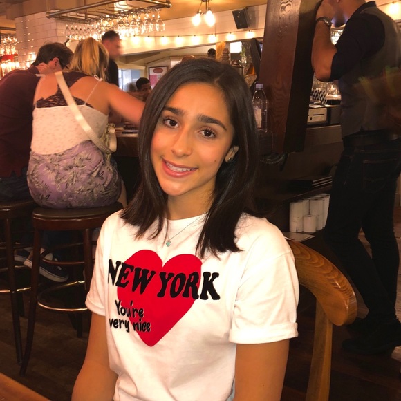 Profile Picture of Julia Pater (@juliapater) on Poshmark