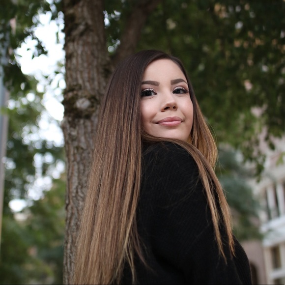 Kimberly Mahany - Poshmark Profile Picture of Kimberly Mahany (@kimmahany) on Poshmark