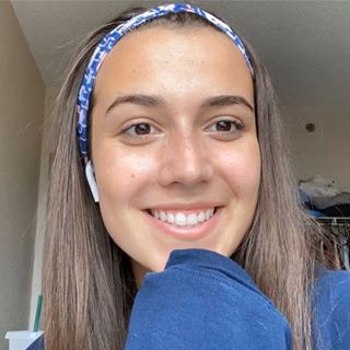 Profile Picture of Emma Libera (@emma.libera.50) on Facebook