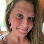 Profile Picture of Whitney Hutton (@whitneyrichardson140) on Instagram