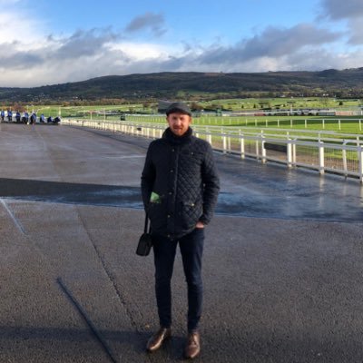 Profile Picture of Robert Fitzpatrick (@robfitz11) on Twitter
