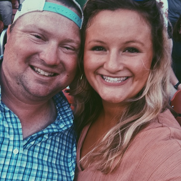 Christie Rosteck - Poshmark Profile Picture of Christie Rosteck (@crosteck) on Poshmark