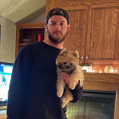 Profile Picture of NATE. (@n__ackley) on Twitter
