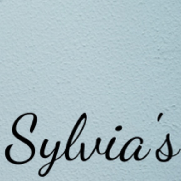 Sylvia Jordan - Poshmark Profile Picture of Sylvia Jordan (@1sylviaj) on Poshmark