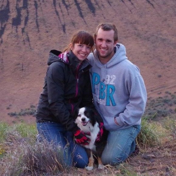 Profile Picture of Michelle Scartozzi (@bubblyshelly) on Poshmark