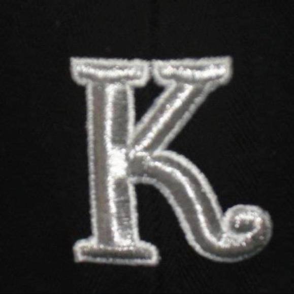 Profile Picture of Kamell Rassas (@lukytry) on Poshmark