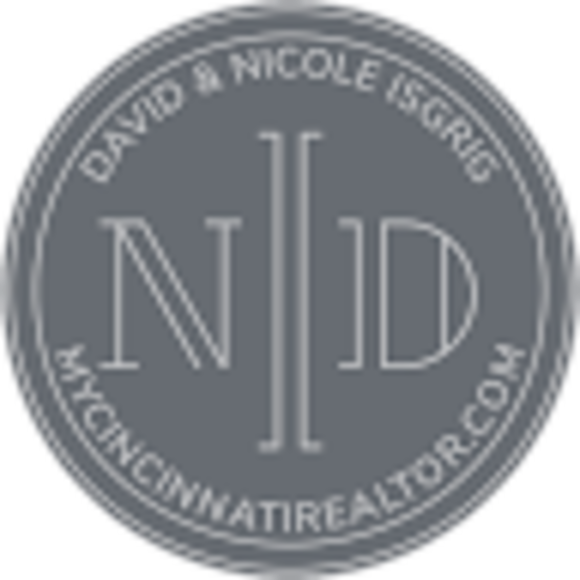 Profile Picture of Nicole Isgrig (@isgrig75) on Poshmark