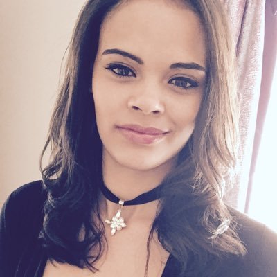 Profile Picture of Lucy Conway (@ConwayxLucy) on Twitter